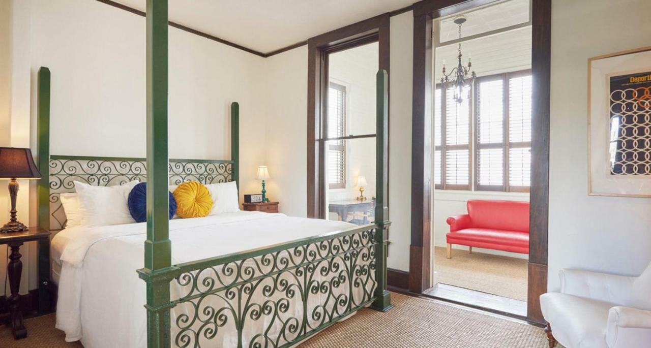 Hotel Havana Сан Антонио Екстериор снимка